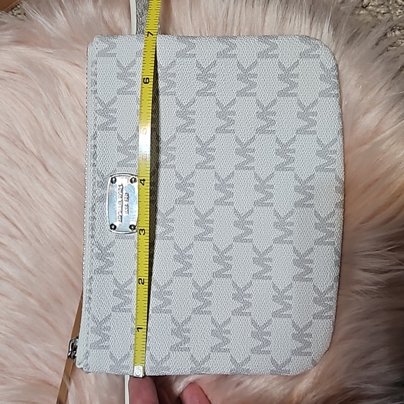 NWOT Michael kors Belt Wallet - Picture 6 of 8